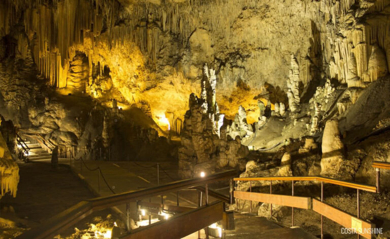 costa_sunshine_nerja_culture_cave_header